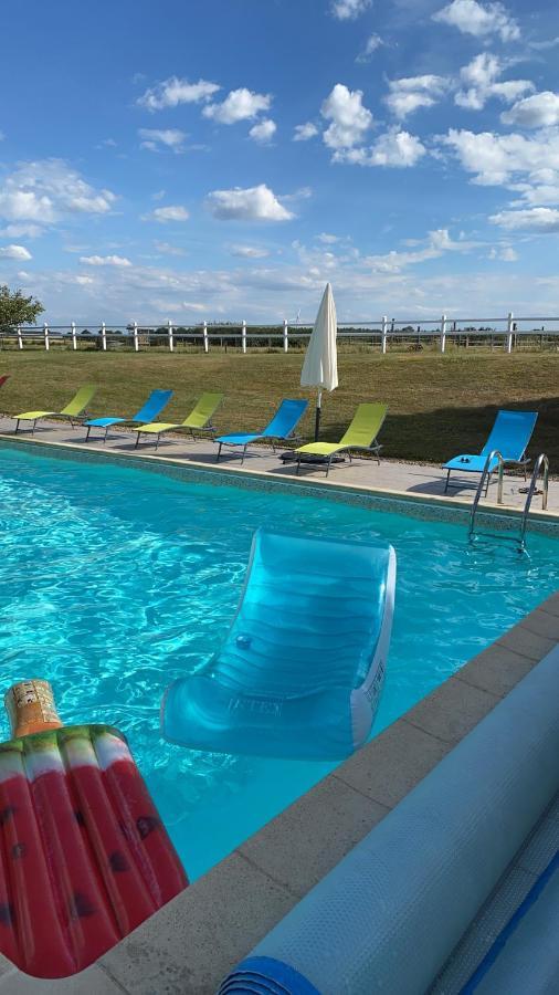 loveyou Villalunoterie Futuroscope Piscine spa 4pers Oyre Eksteriør billede